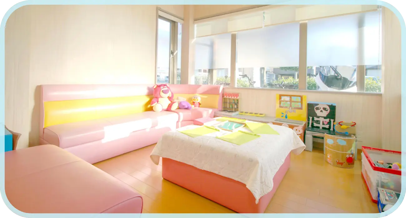 キービジュアルイメージ 待合室1