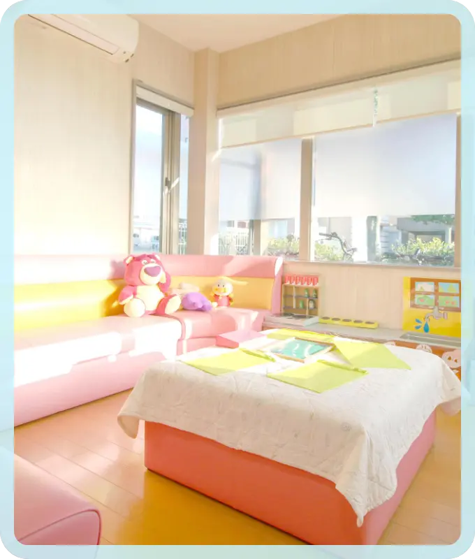 キービジュアルイメージ 待合室1